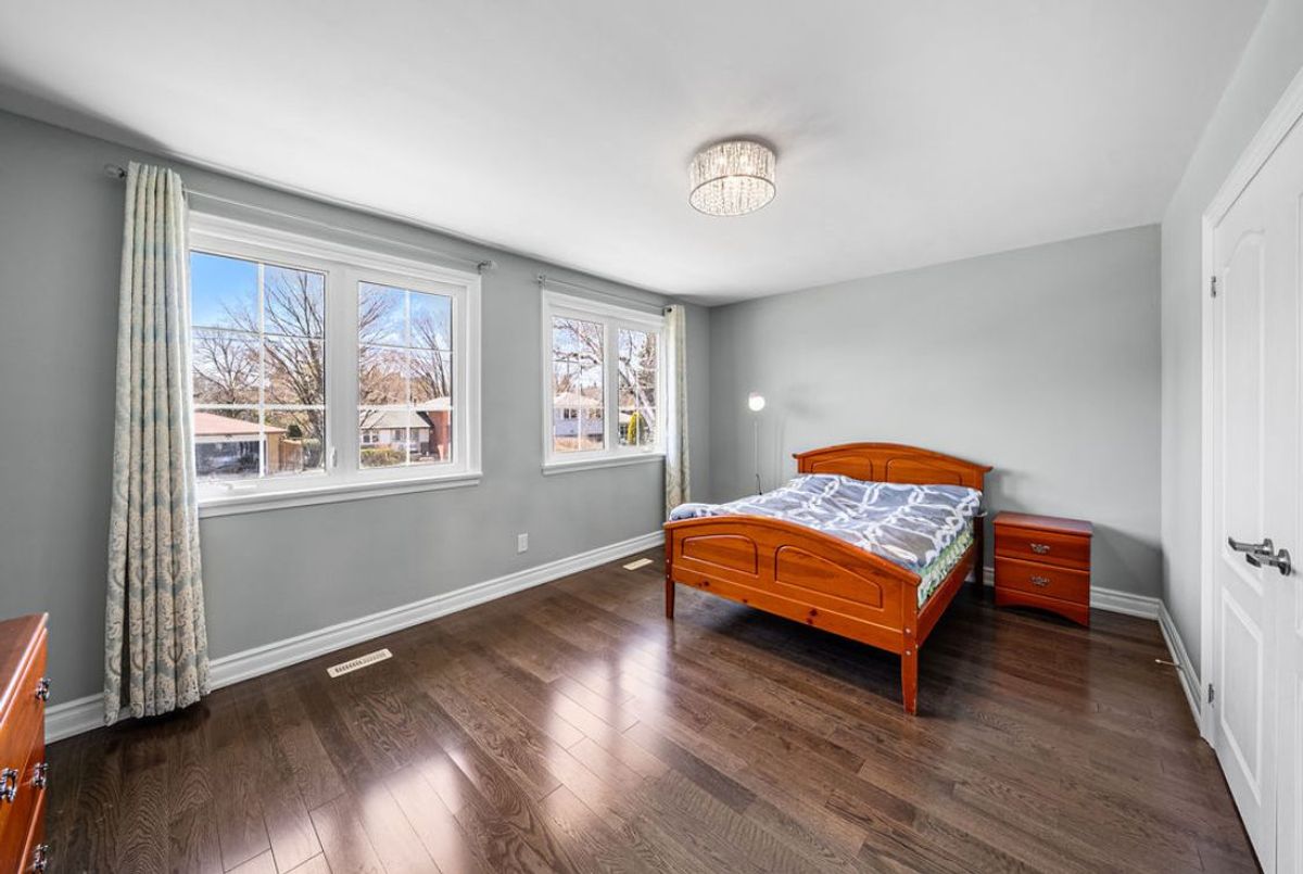 6 Oldborough Circle Toronto 6 Oldborough Circle Toronto