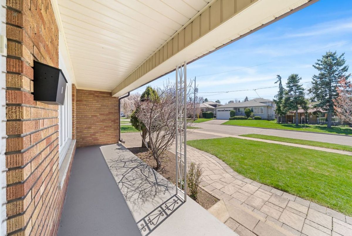 6 Oldborough Circle Toronto 6 Oldborough Circle Toronto