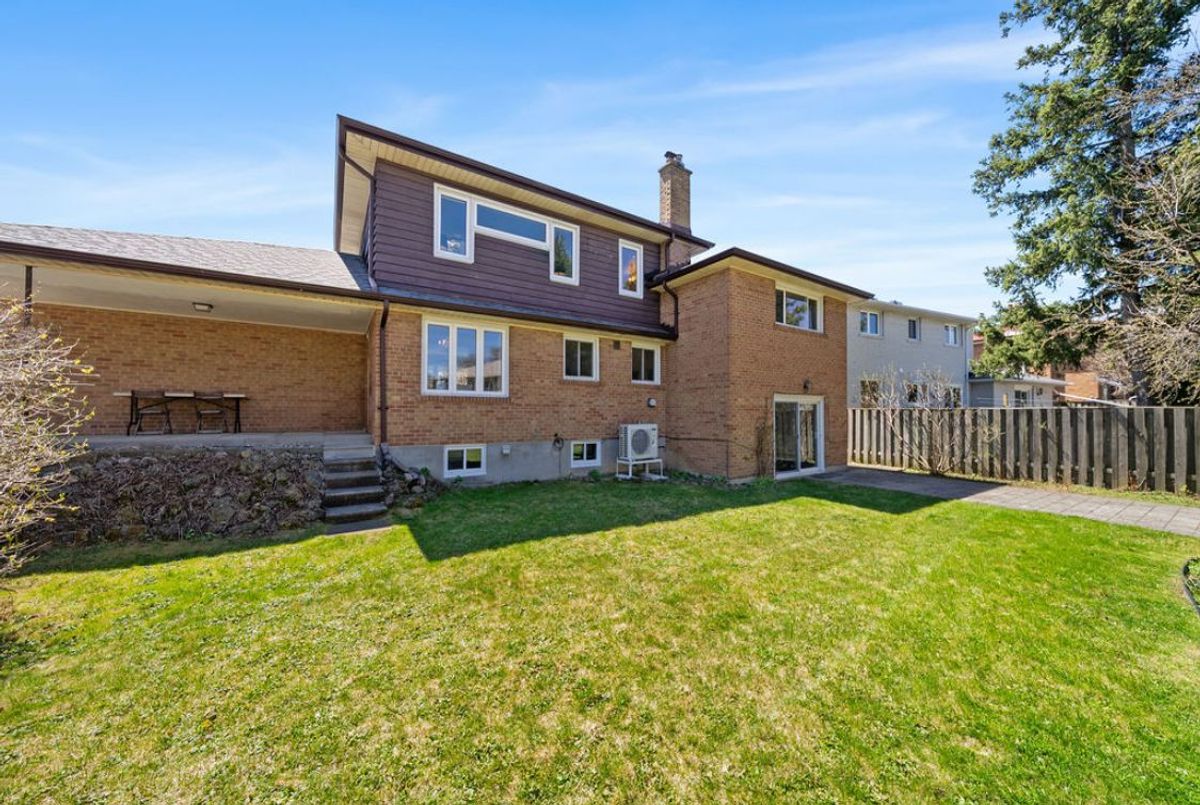 6 Oldborough Circle Toronto 6 Oldborough Circle Toronto