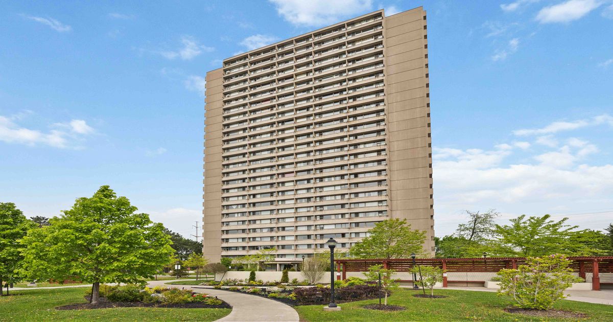 735 Don Mills Road Toronto