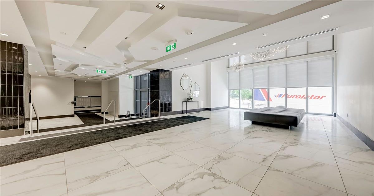 25 Holly Street Toronto