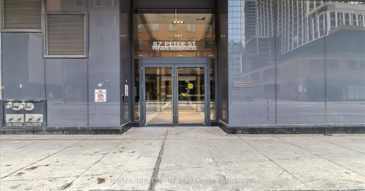 87 Peter Street Toronto