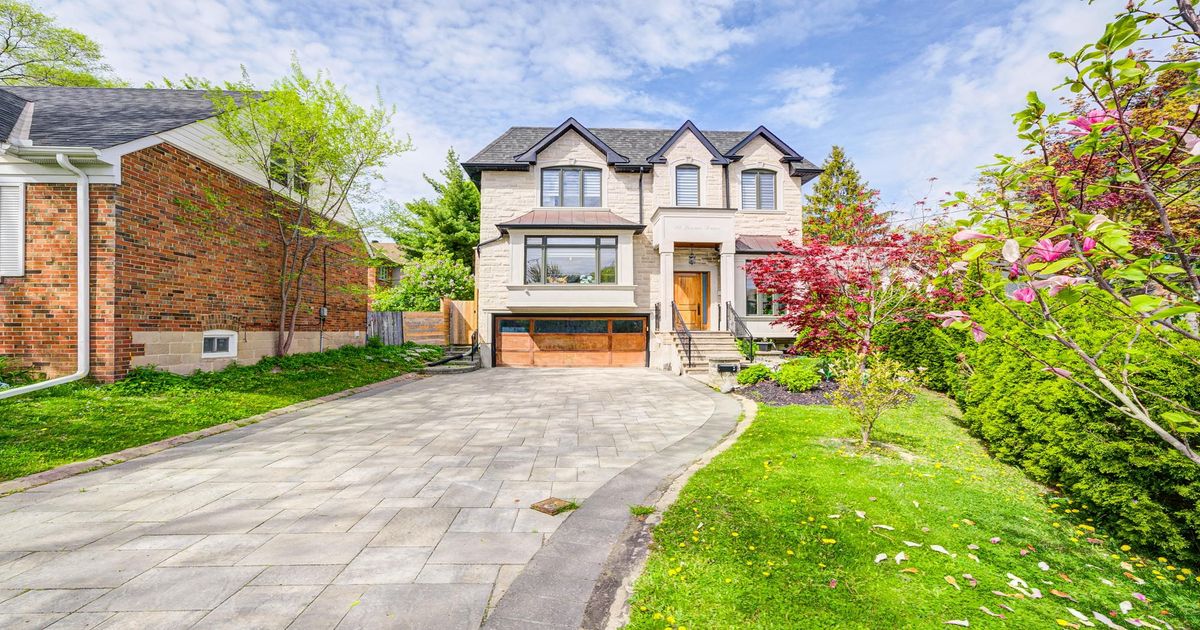 22 Leona Drive Toronto