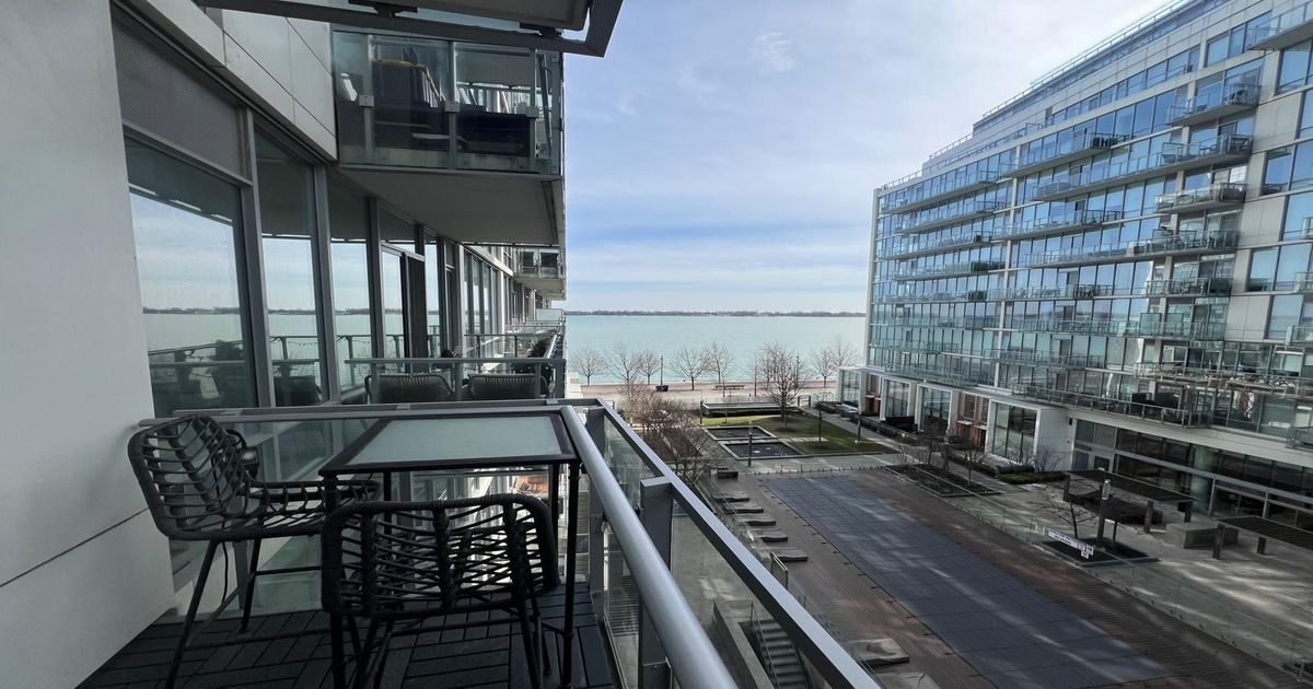 29 Queens Quay E Toronto