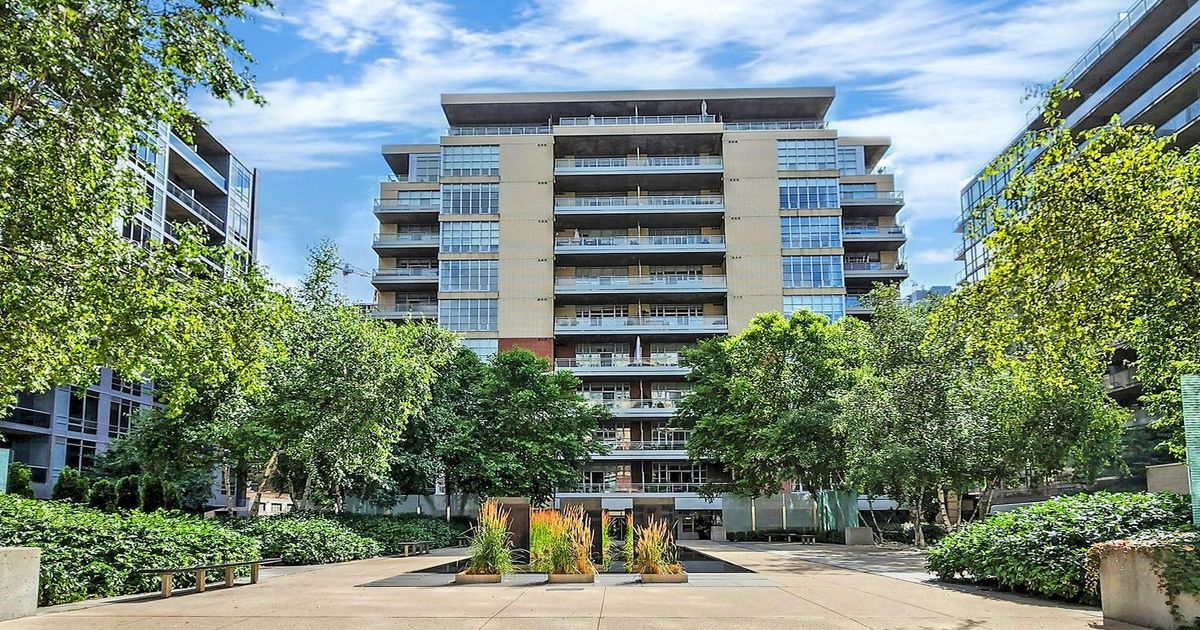 23 Brant Street Toronto