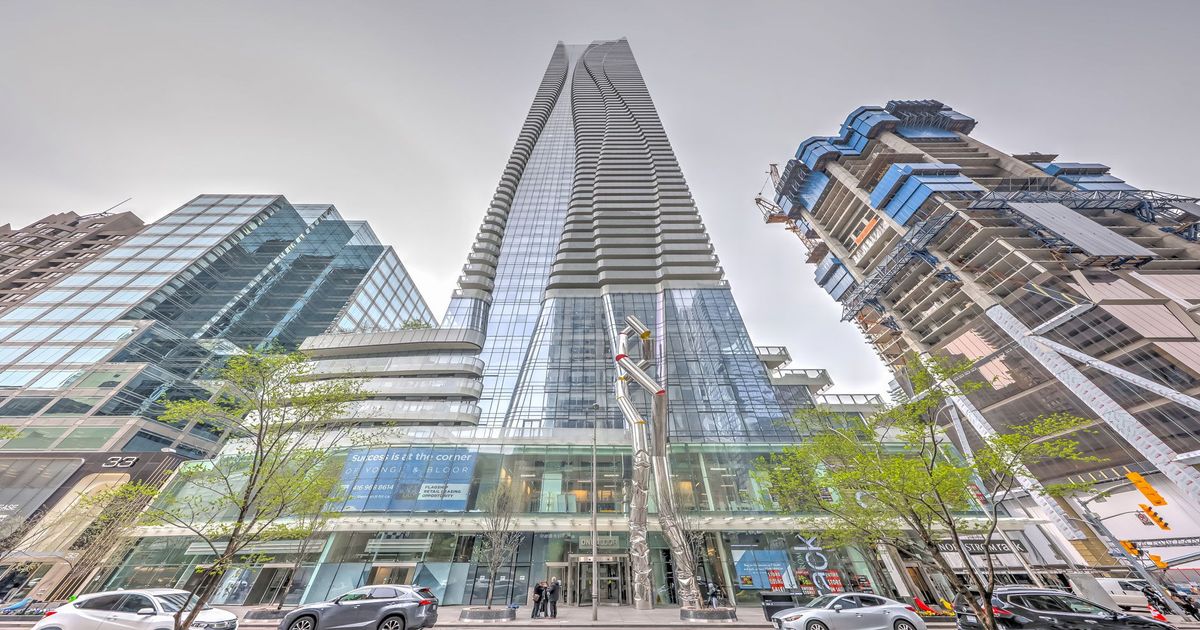 1 Bloor Street E Toronto