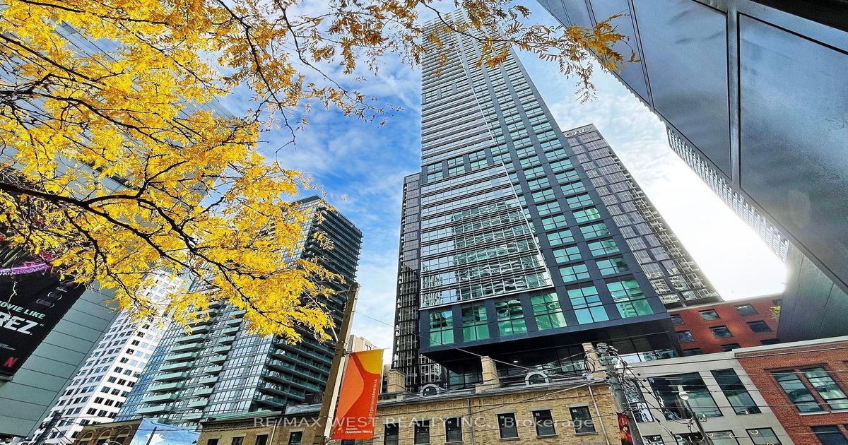 327 King Street W Toronto