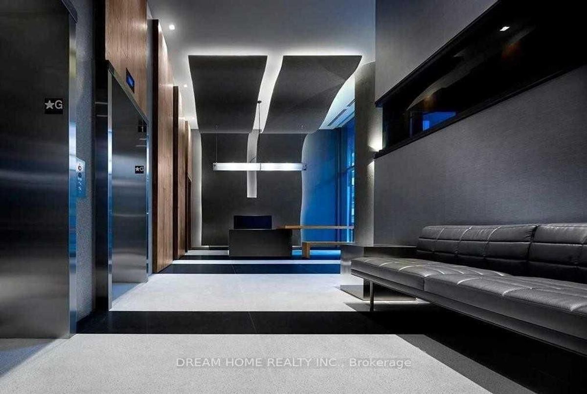 img-gallery