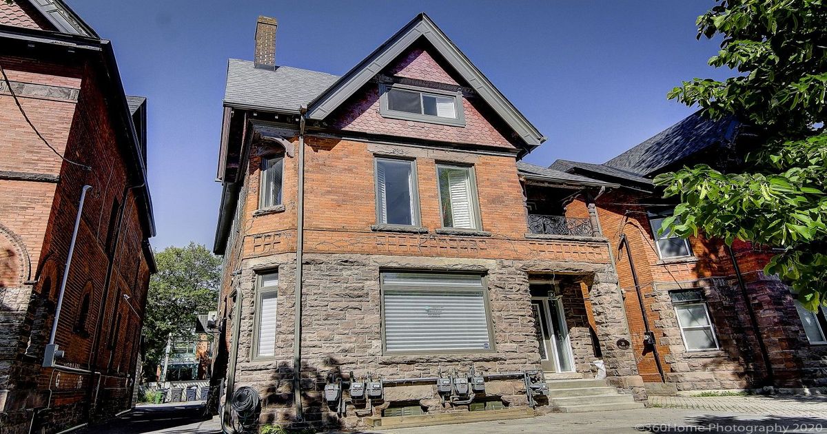28 Madison Avenue Toronto