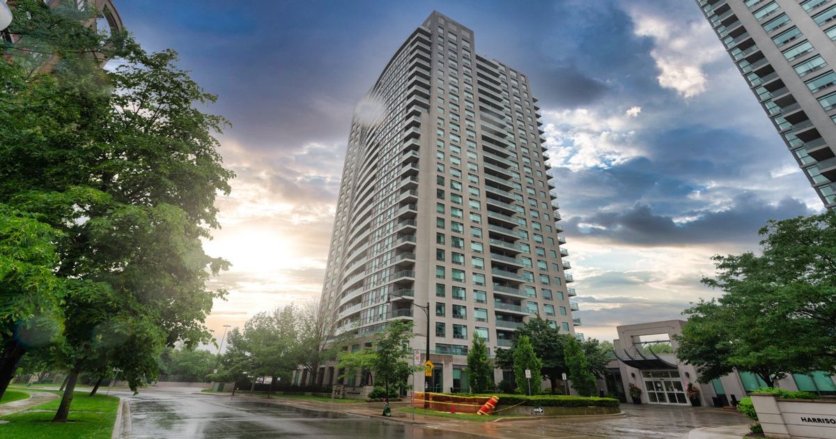 30 Harrison Garden Boulevard Toronto