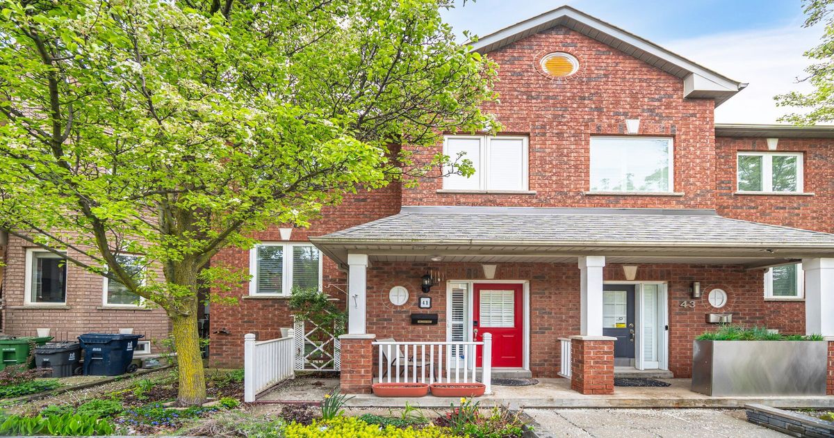 41 Acores Avenue Toronto