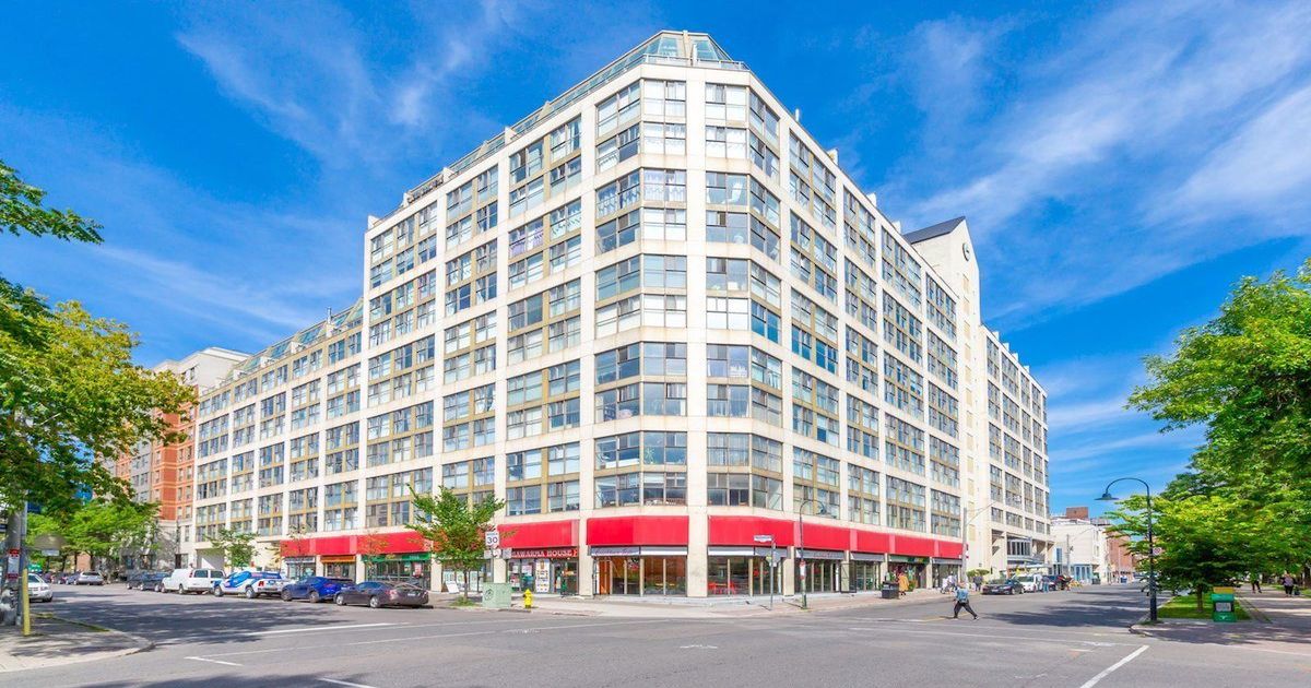 222 The Esplanade N/A Toronto