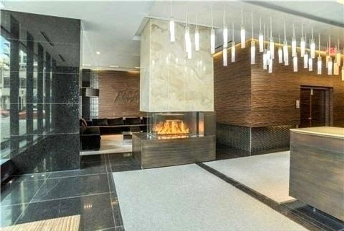 img-gallery