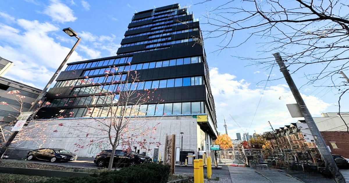 195 McCaul Street Toronto