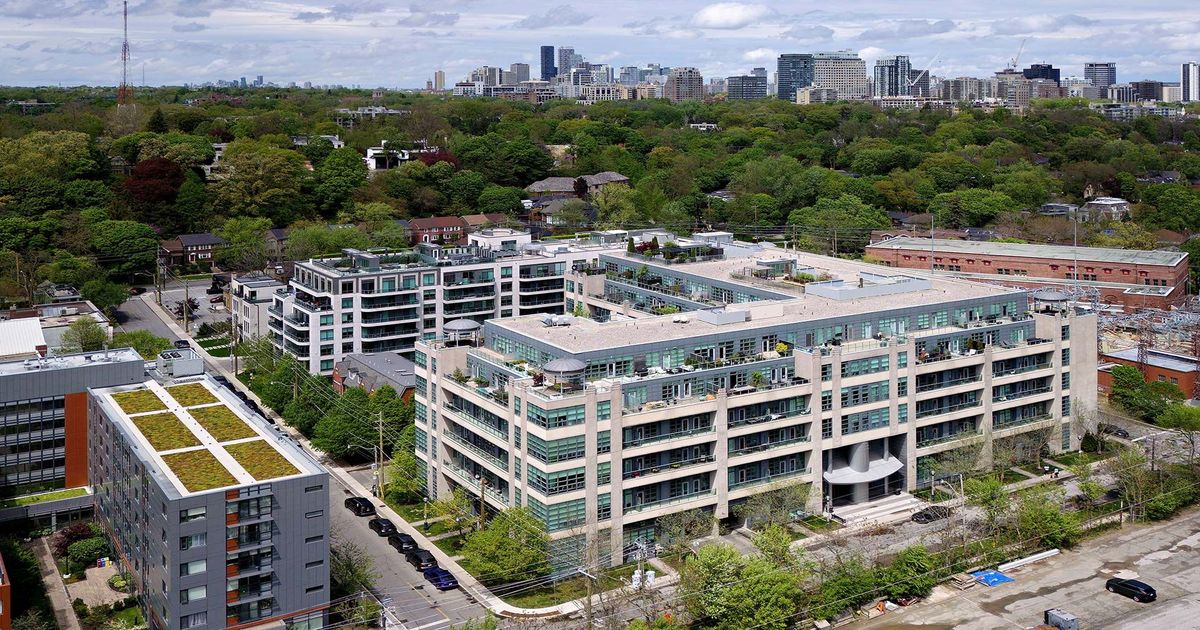 380 Macpherson Avenue Toronto
