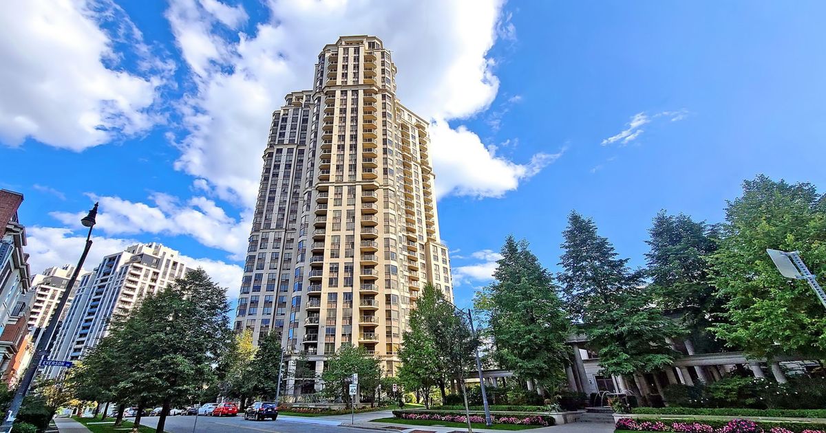 80 Harrison Garden Boulevard Toronto
