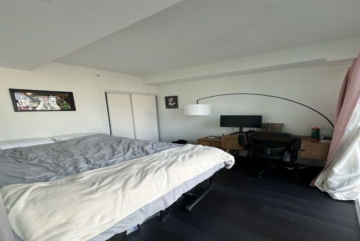 img-gallery