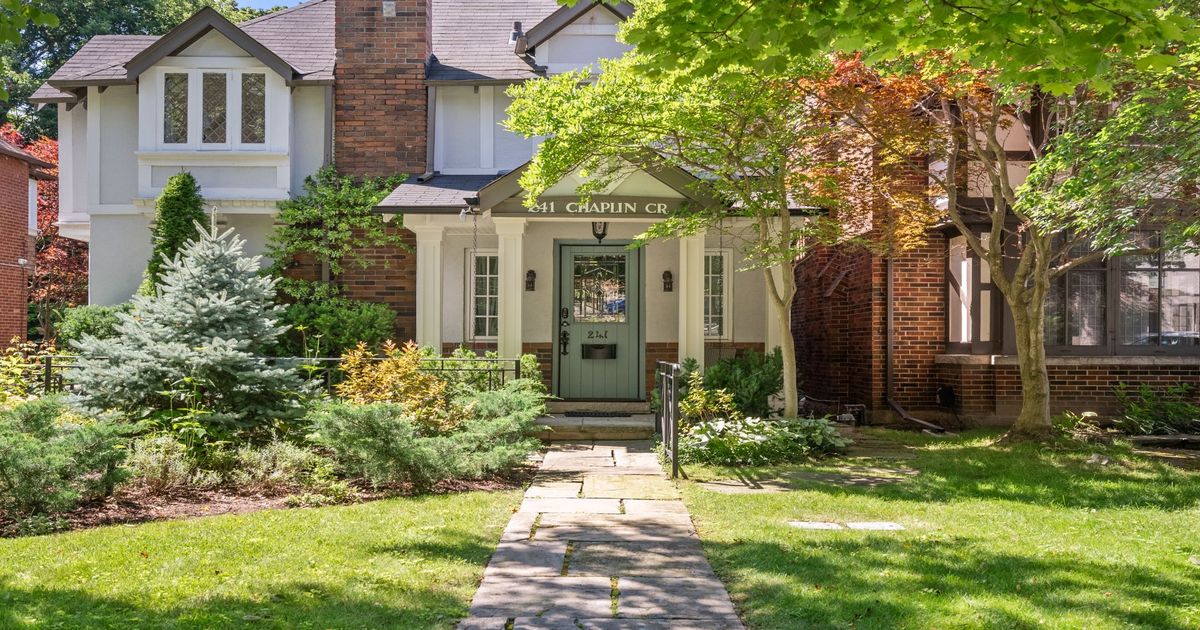 241 Chaplin Crescent Toronto
