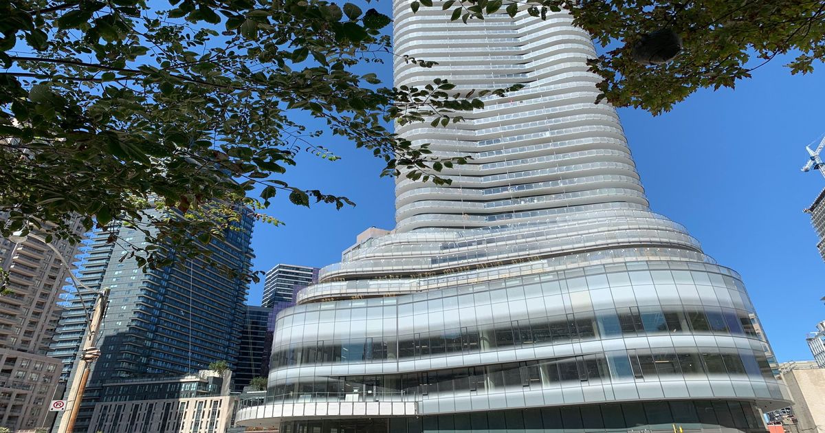 11 Wellesley Street W Toronto