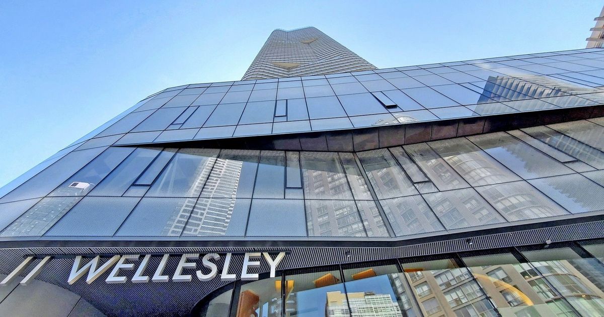 11 Wellesley Street W Toronto