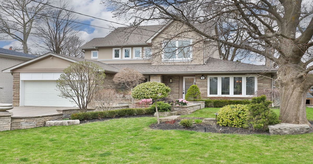5 Heathview Avenue Toronto
