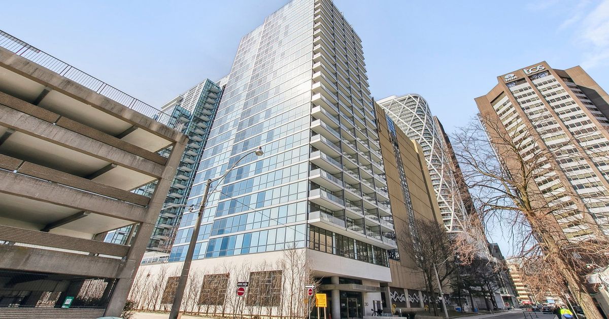 210 Simcoe Street Toronto