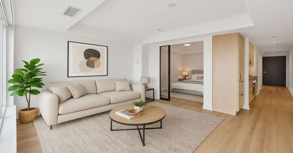 5 Lakeview Avenue Toronto