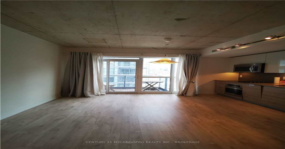 210 Simcoe Street Toronto