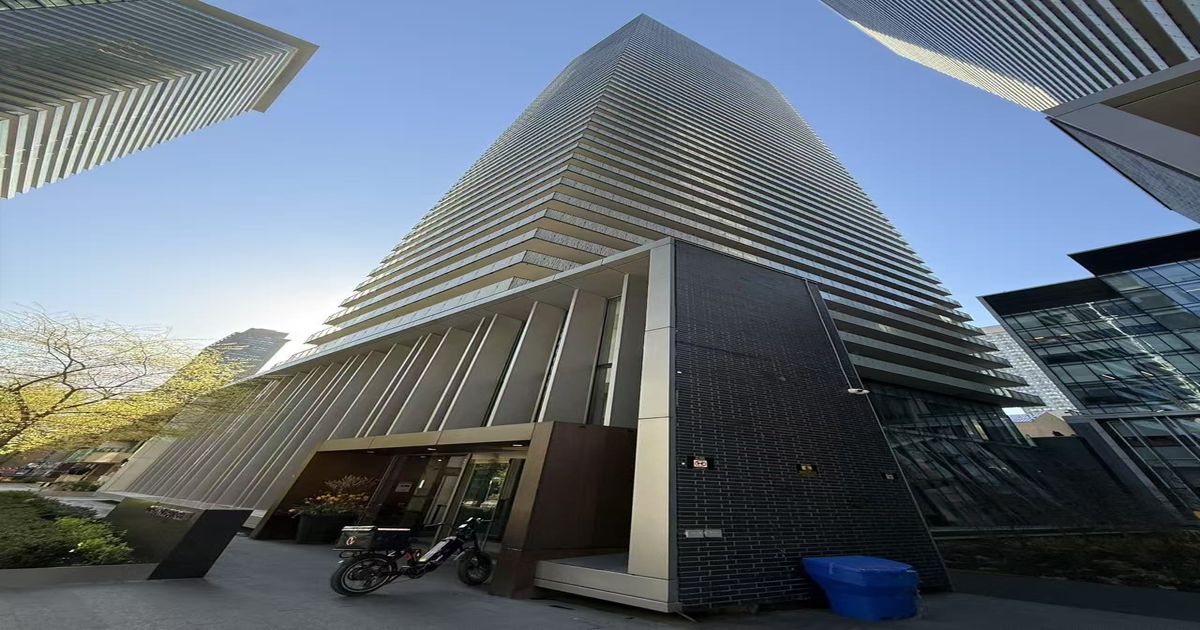 42 Charles Street E Toronto