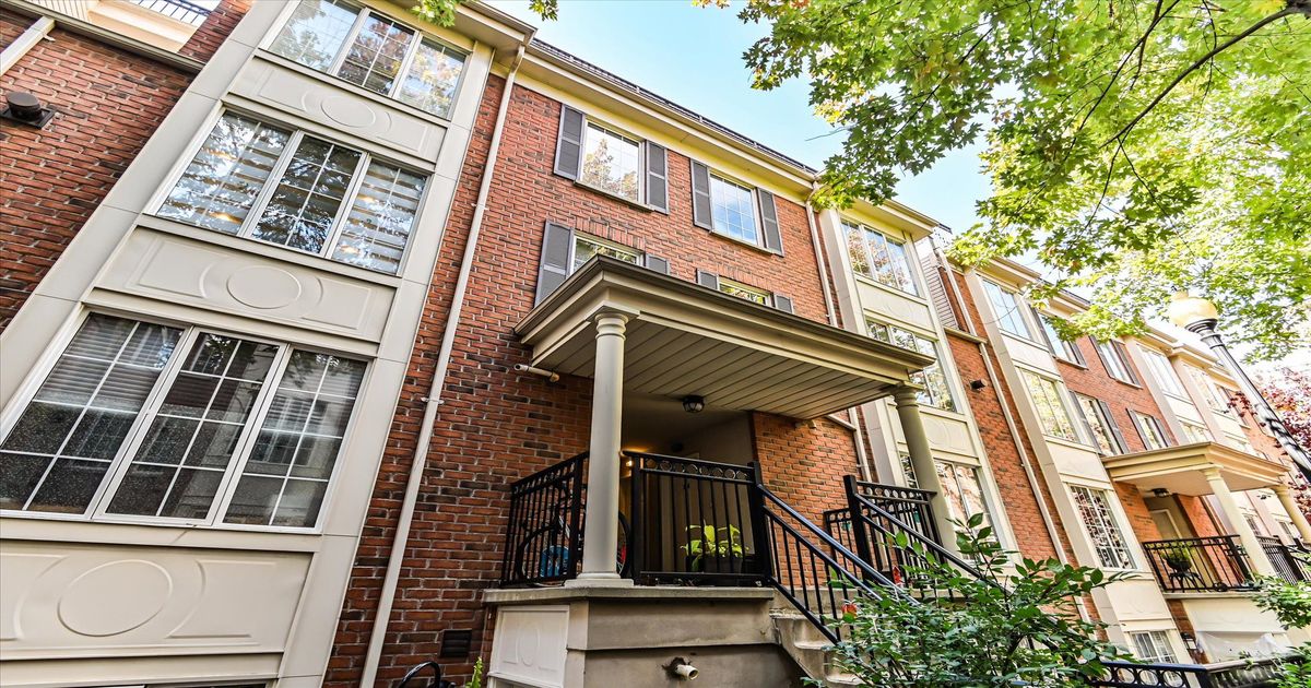 3 Everson Drive Toronto