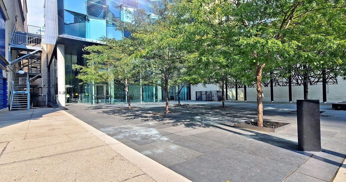 224 King Street W Toronto