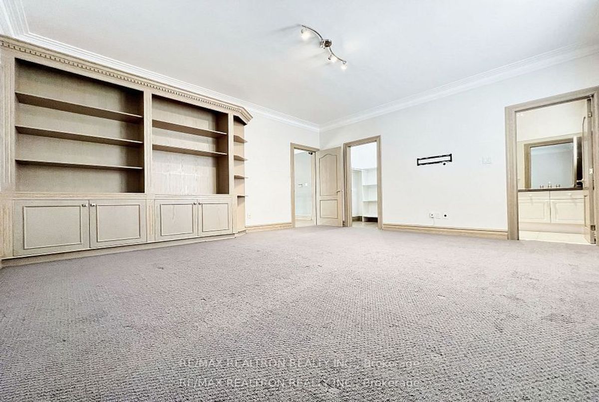 img-gallery