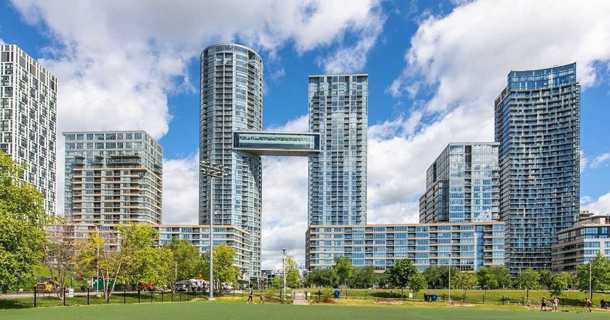 21 Iceboat Terrace Toronto
