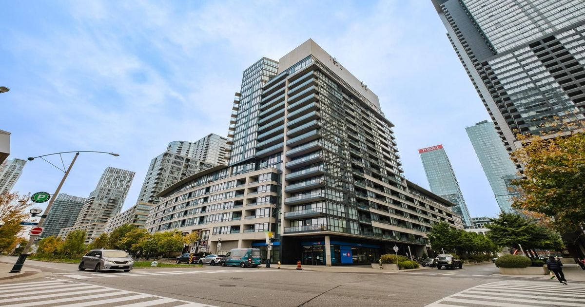 8 Telegram Mews Toronto
