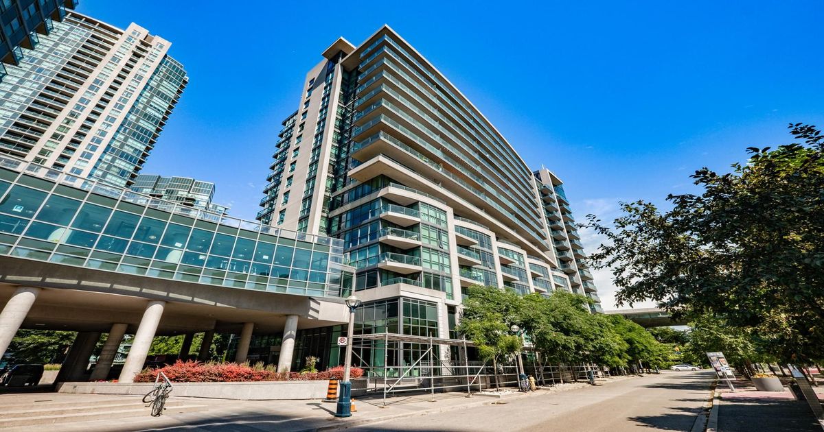 209 Fort York Boulevard Toronto