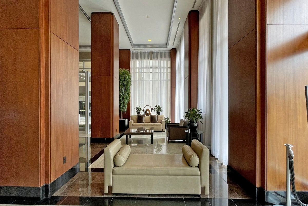 img-gallery