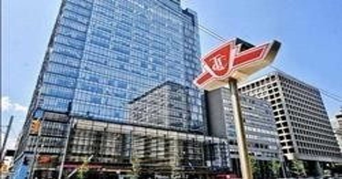 488 University Avenue Toronto