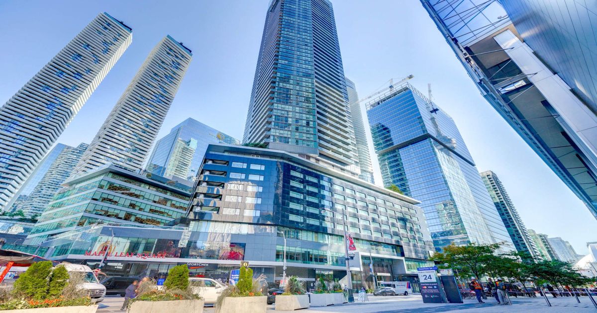 55 Bremner Boulevard Toronto