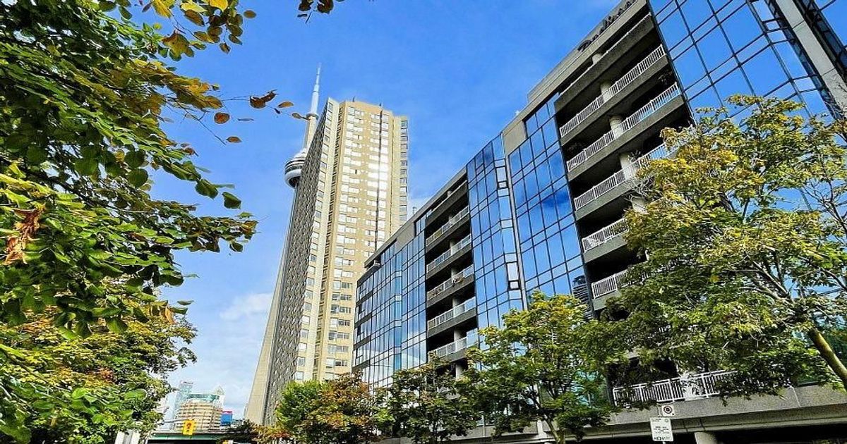 270 Queens Quay W Toronto