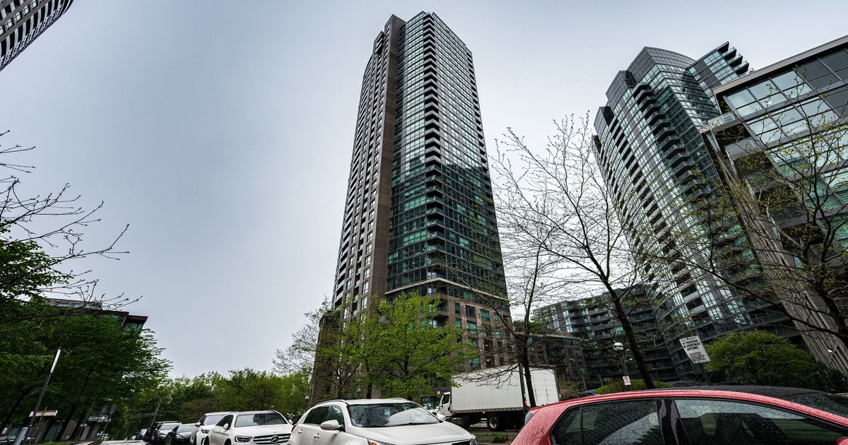 219 Fort York Boulevard Toronto