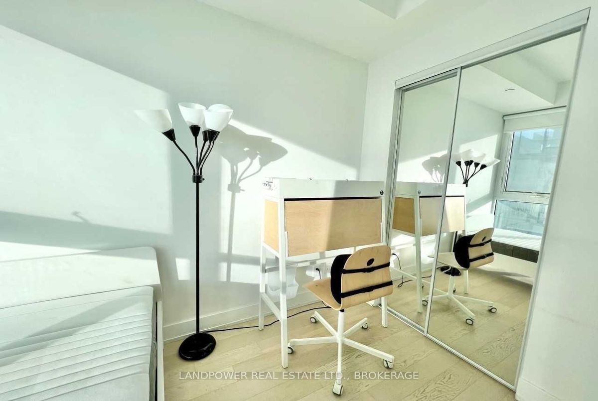 img-gallery