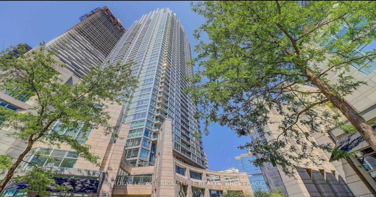 2191 Yonge Street Toronto