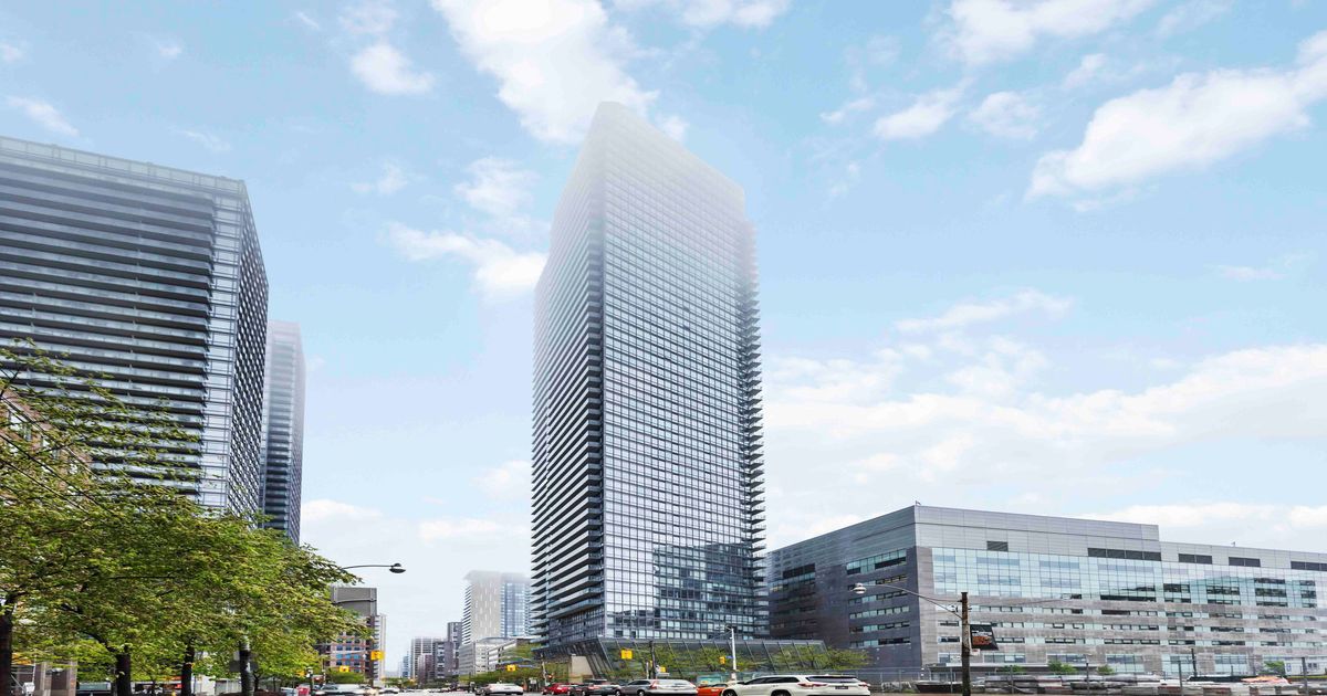 832 Bay Street Toronto