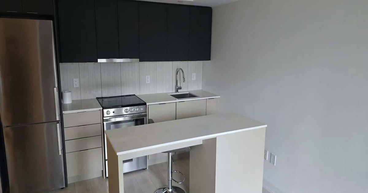 8 Tippett Road Toronto