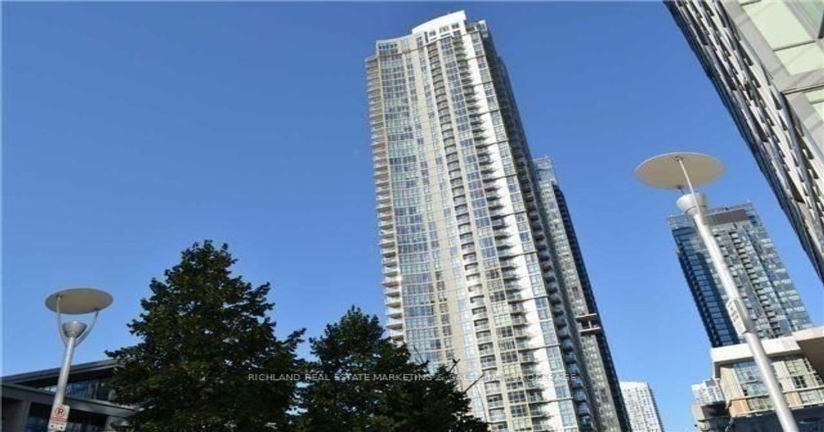 35 Mariner Terrace Toronto