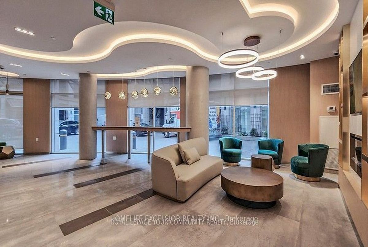 img-gallery