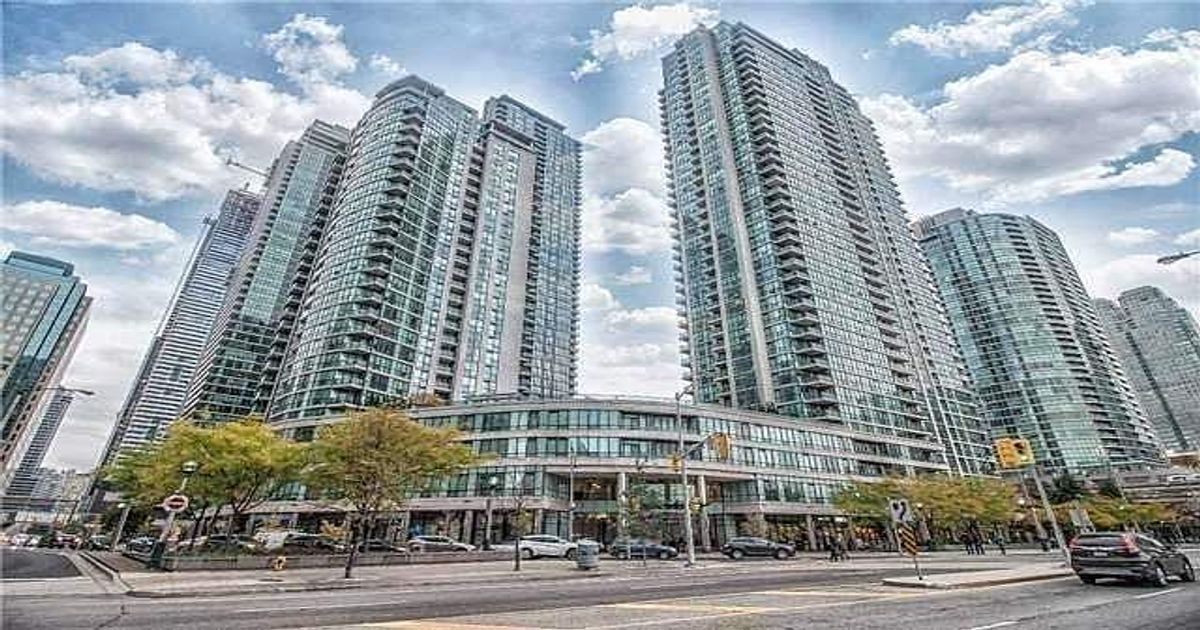 16 Yonge Street Toronto