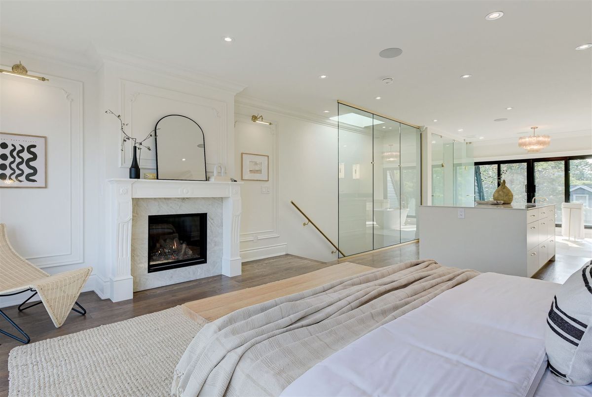 img-gallery