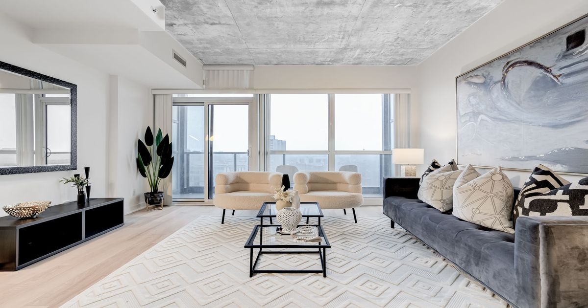 210 Simcoe Street Toronto