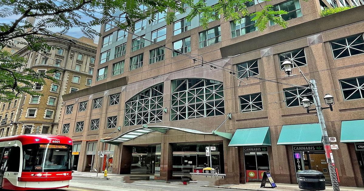 7 King Street E Toronto